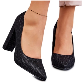 Escarpins Brillants Sur Un Talon Noir Elmira