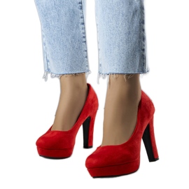 Escarpins à talons rouges de chez Tatum Escarpins à talons rouges de chez Tatum