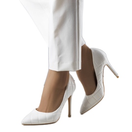 Talons hauts matelassés blancs