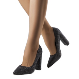 BM Escarpins à talons en brocard noir Belle