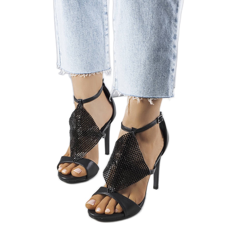 Sandales noires élégantes à talons de Caleb le noir