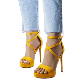 PA1 Sandales jaunes à talons Dorian