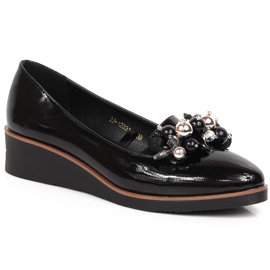 Chaussures compensées laquées noires avec perles Potocki SZ12031 le noir