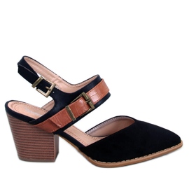 BM Escarpins noirs à talons ouverts Chiatti