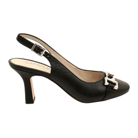 Sandales en cuir pour femmes avec décoration Caprice 9-29626-20 022 NAPPA NOIR le noir
