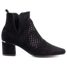 Bottes ajourées pour femmes sur un petit talon Vinceza noir le noir