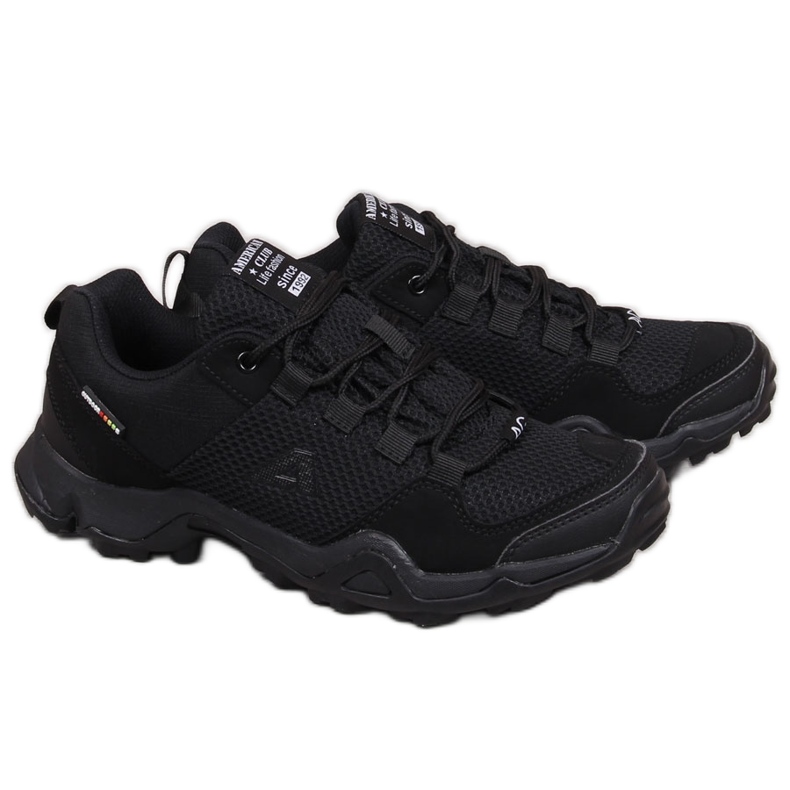 Chaussures de sport trekking homme American Club noires le noir