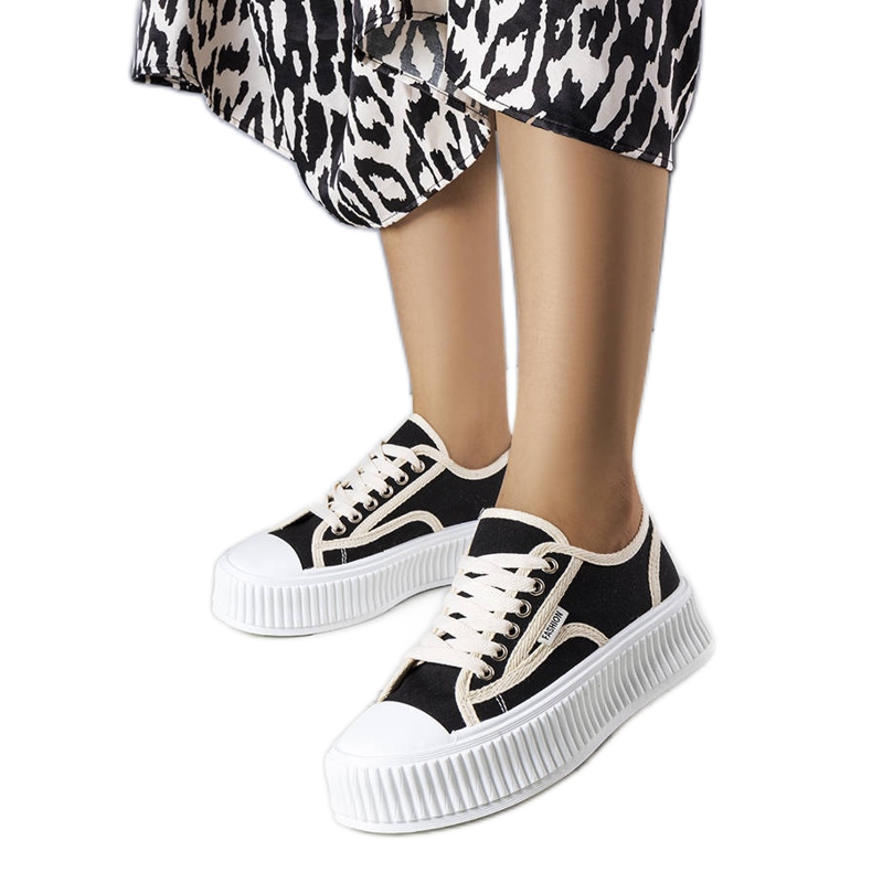 PA1 Baskets à plateforme noires de Connie le noir PA1 Baskets à plateforme noires de Connie le noir