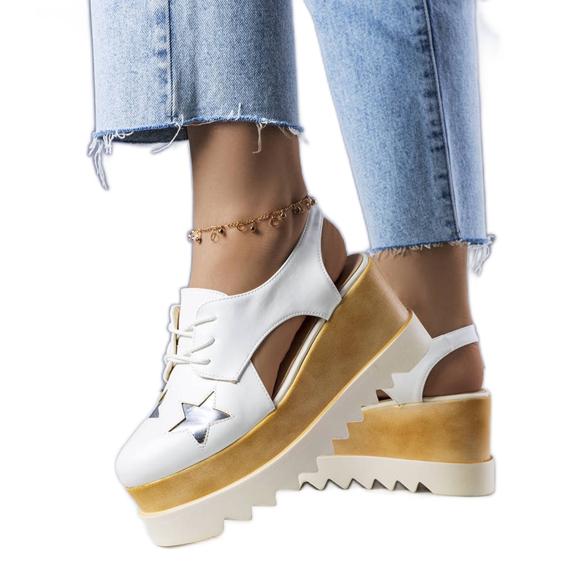 Chaussures compensées blanches de Joan