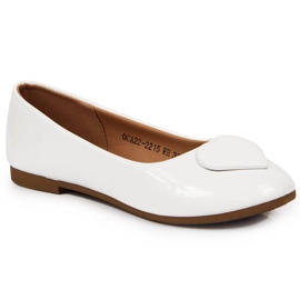 Ballerines pour filles avec un coeur blanc par Vinceza