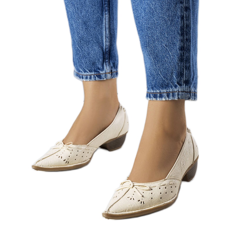 BM Ballerines beiges ajourées Glazko