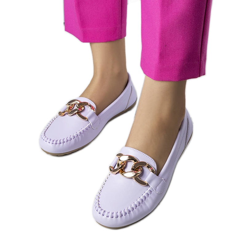 Mocassins violets avec chaîne Norma