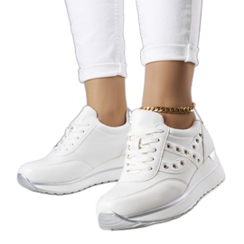 PA1 Baskets blanches à semelle épaisse de chez Mely