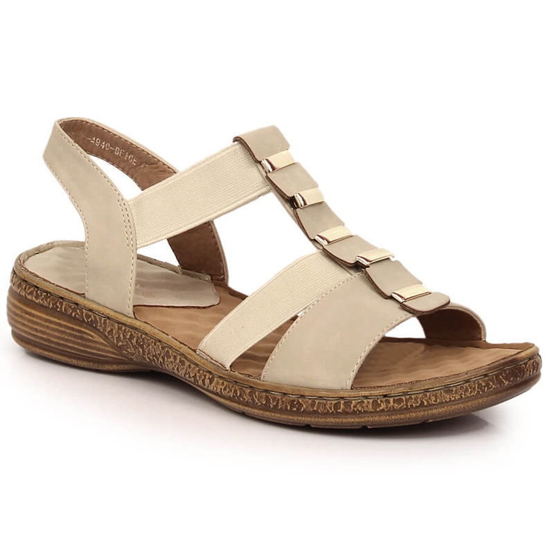 Sandales à enfiler pour femmes eVento 4940 beiges Sandales à enfiler pour femmes eVento 4940 beiges