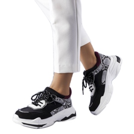 Baskets noires ornées d'empiècements Savard