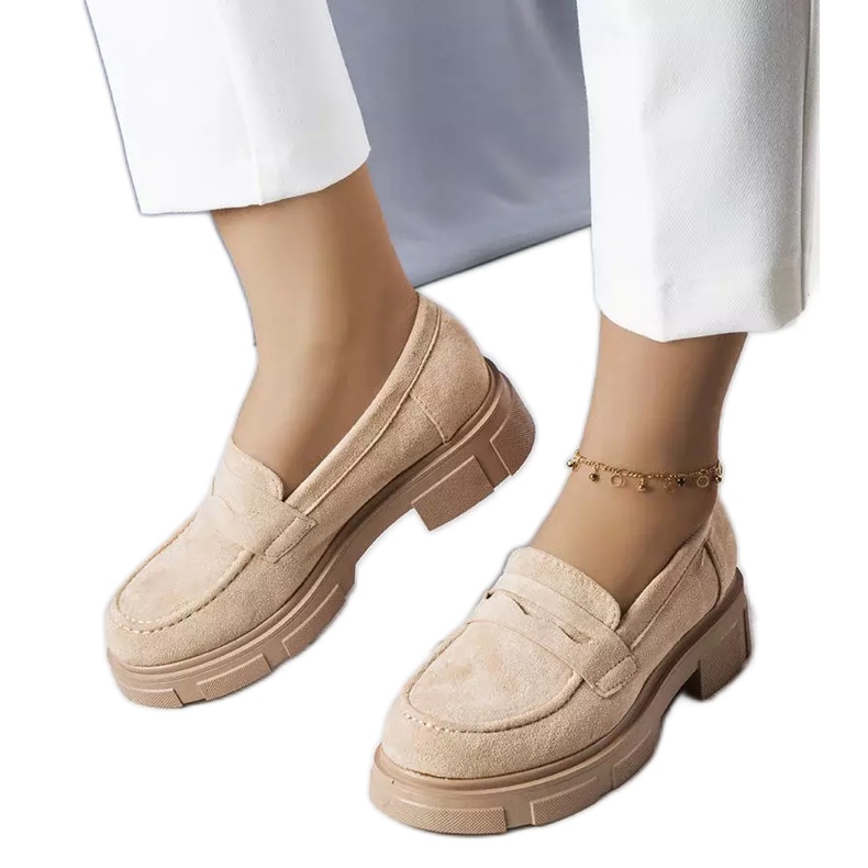 PA1 Chaussures en éco-daim beige d'Alacoque