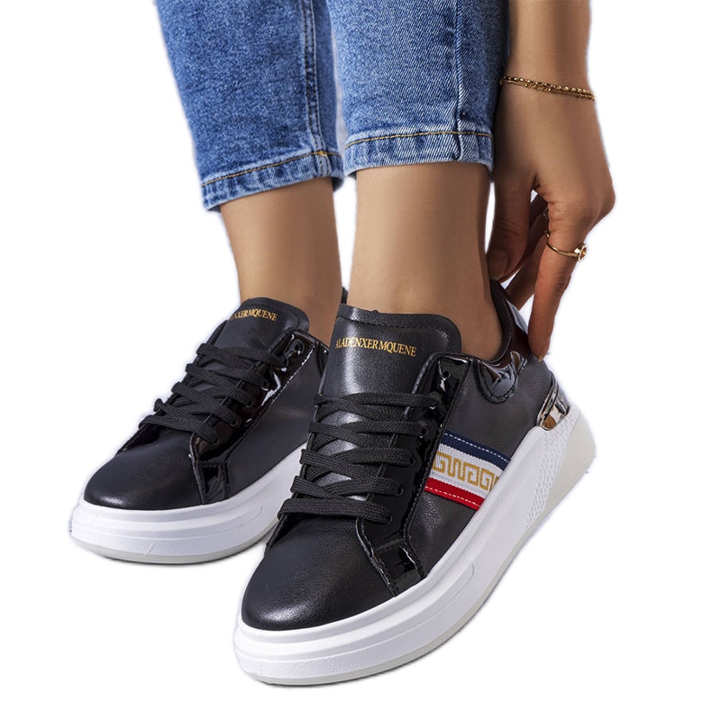 Chaussures noires à empiècements vernis d'Annot le noir
