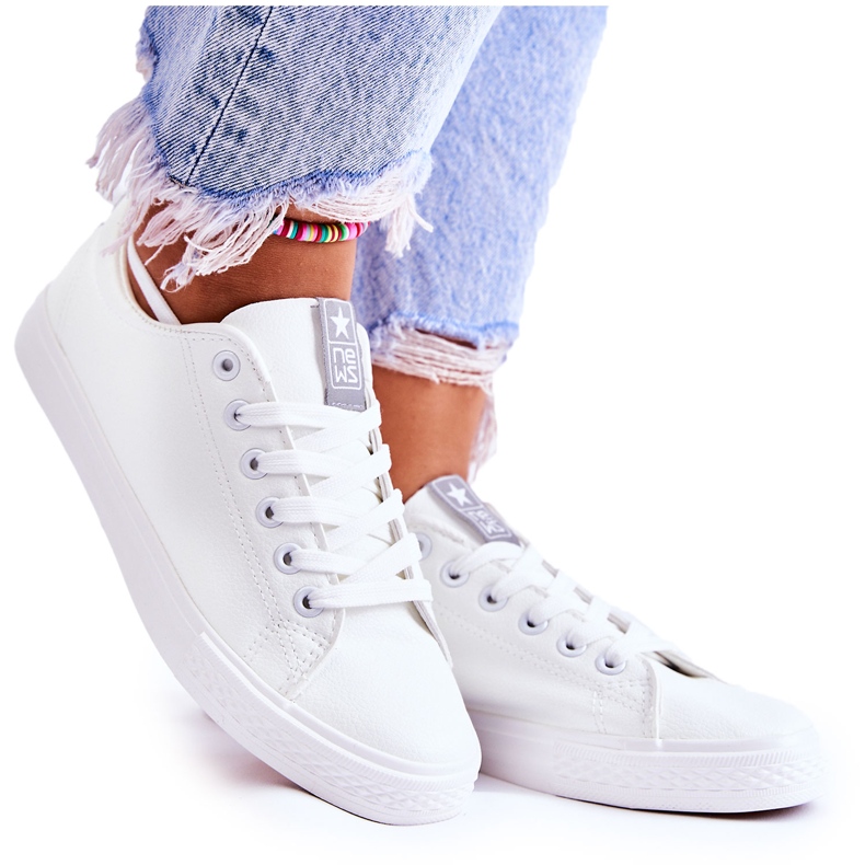 PJ1 Baskets classiques pour femmes Blanc Misima blanche