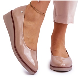 Vinceza Escarpins Compensés Vernis Classiques Beige Paola Vinceza Escarpins Compensés Vernis Classiques Beige Paola