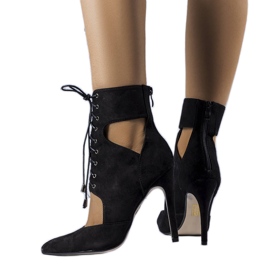 Bottines noires à talons de Virginie le noir
