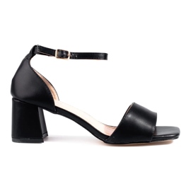 Sandales noires classiques à talons bas Shelovet le noir