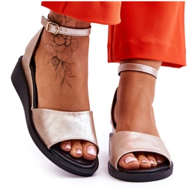 Vinceza Sandales compensées en cuir classiques pour femmes Gold Truett d'or