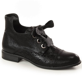 Bottines noires plates ajourées femme Jezzi ASA142-6A le noir
