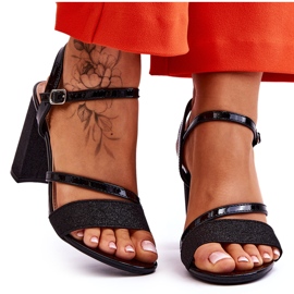 Vinceza Sandales à talons hauts Alicia noires brillantes le noir Vinceza Sandales à talons hauts Alicia noires brillantes le noir