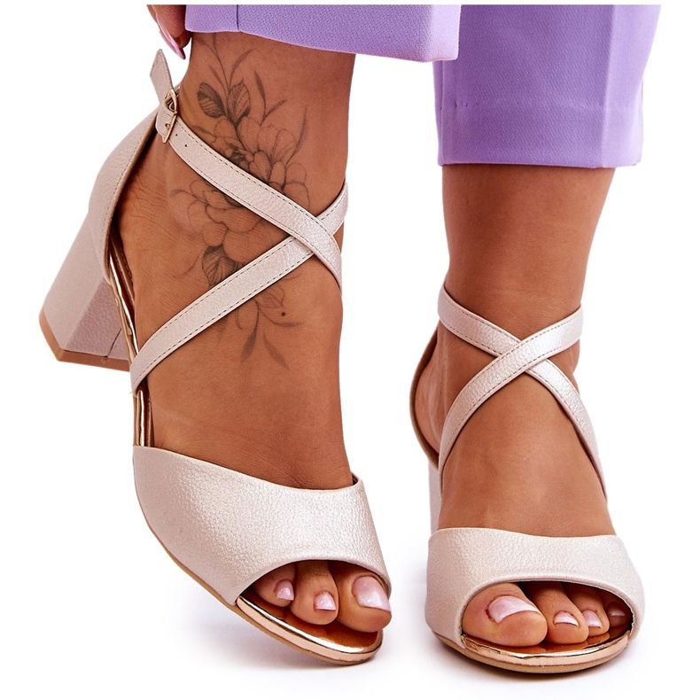 Vinceza Sandales en cuir à petit talon pour femmes Doré Quinn d'or