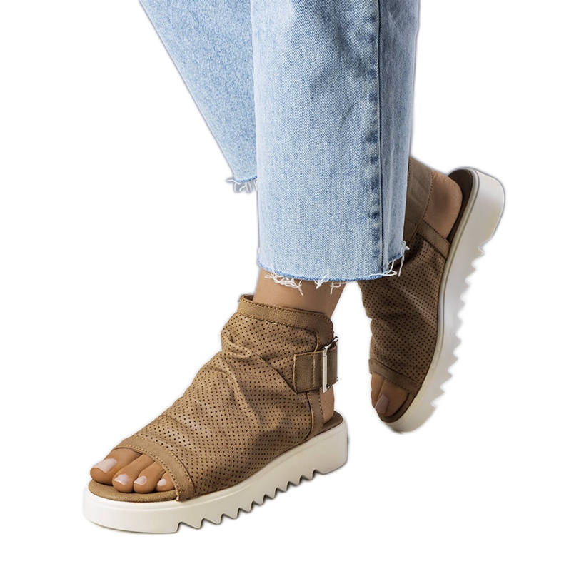 PA1 Sandales ajourées marron Beulah beige