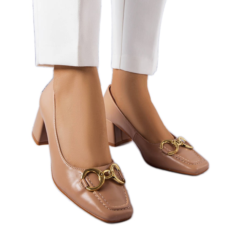 BM Escarpins beiges à bout carré de Neufville BM Escarpins beiges à bout carré de Neufville