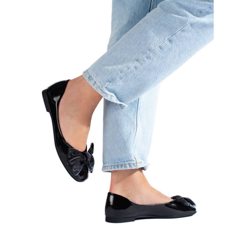 Ballerines laquées noires Shelovet à nœud le noir
