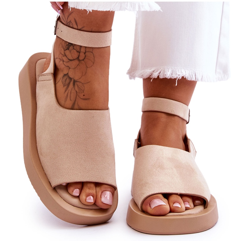 Sandales Confortables Pour Femmes Sur La Plateforme Beige Rubis brun
