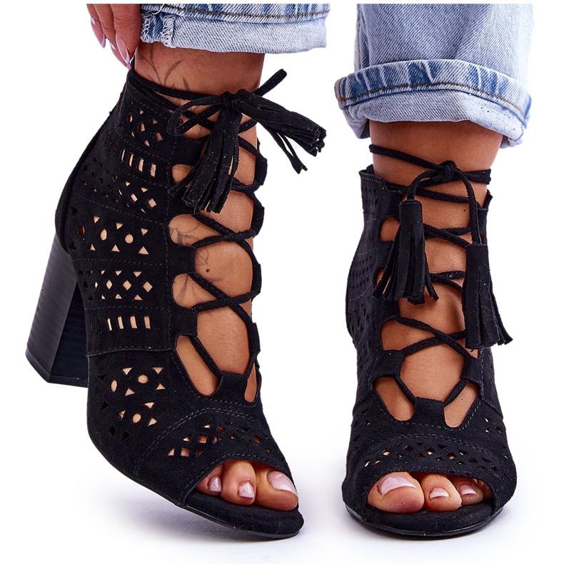FB1 Bottines ajourées noires à talons hauts Letya le noir