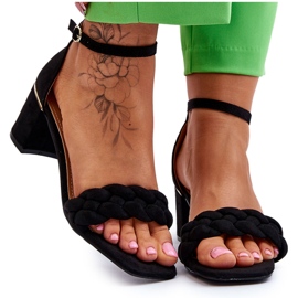 FB2 Sandales à talons hauts en daim avec tresses Azela noires ornées