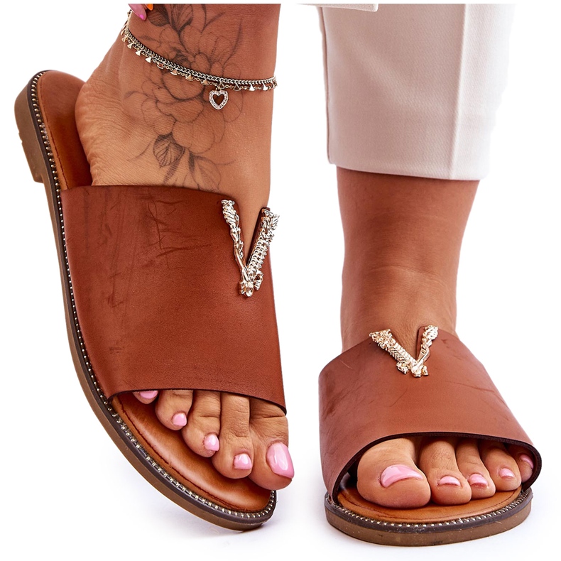 FJ1 Chaussons Classic Camel Bertha ornés pour femmes brun