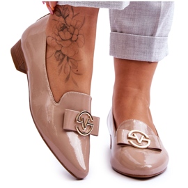 Vinceza Mocassins Vernis Petit Talon Beige Asselia Vinceza Mocassins Vernis Petit Talon Beige Asselia
