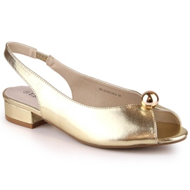 Sandales plates métallisées dorées femme T.Sokolski L23-435