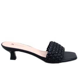 Sandales à talons bas de Arritola Black le noir