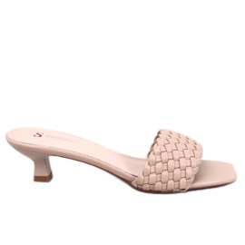 BM Sandales à talons bas Arritola abricot beige