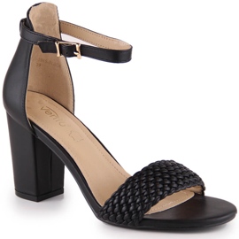 Sandales noires pour femmes sur le poteau eVento 5945