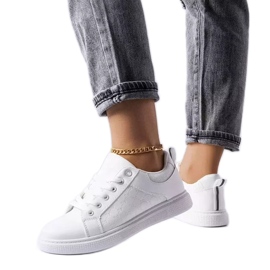 BM Baskets blanches embossées Dreux