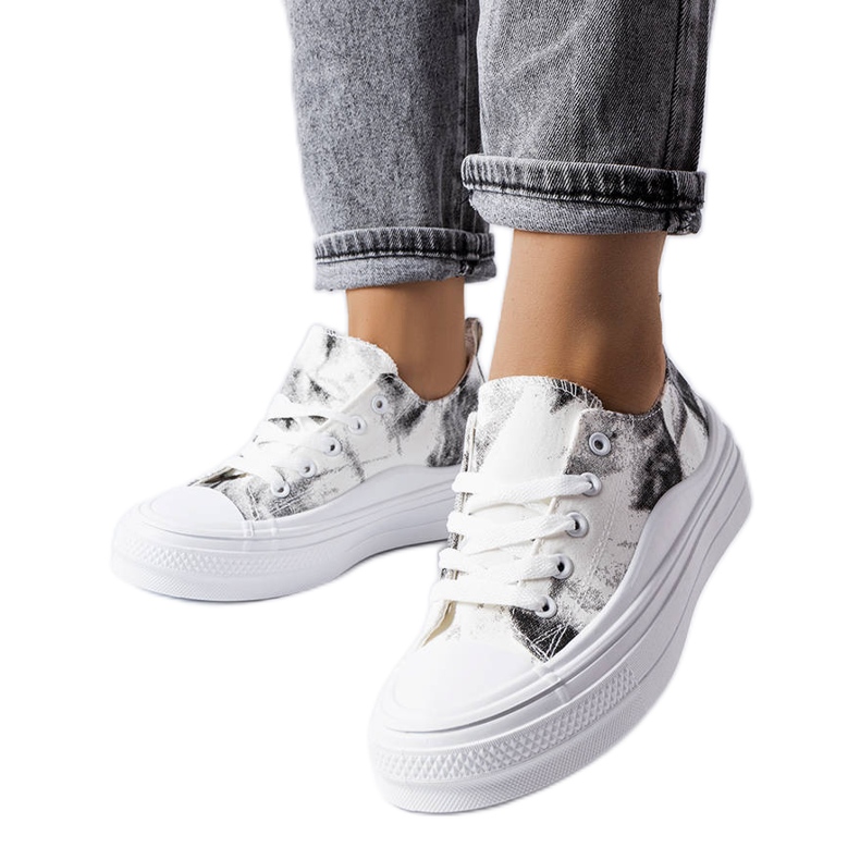 Baskets plateformes noires et blanches Rocheleau