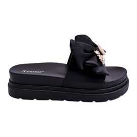 PE1 Chaussons Avec Un Noeud Et Un Ourson Décoratif Noir Suzy