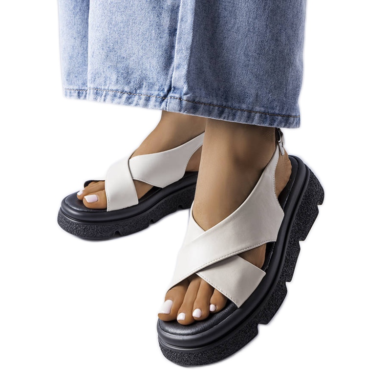 Evento Sandales à plateforme beiges d'Oakway