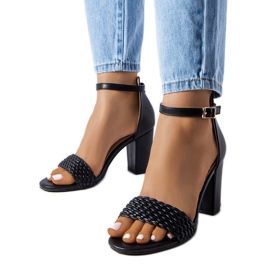 Sandales noires à blocs tressés Oliveirinhas le noir