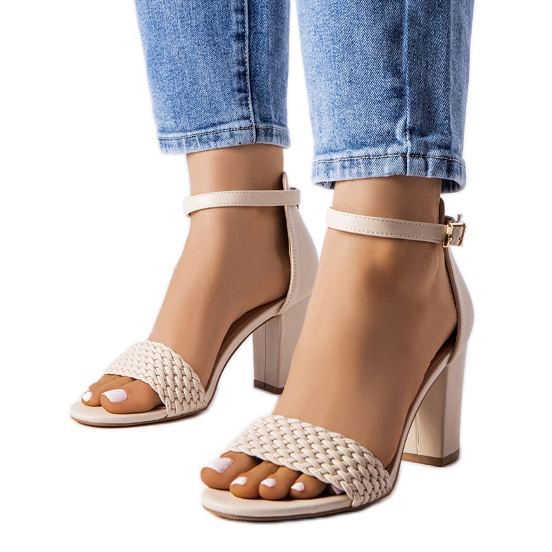 Evento Sandales blocs tissées beiges Oliveirinhas