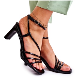 Sandales noires peintes pour femmes noires le noir