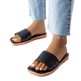 Claquettes en caoutchouc noir de Chatigny