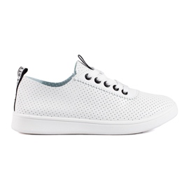 Baskets femme Shelovet blanches ajourées le noir